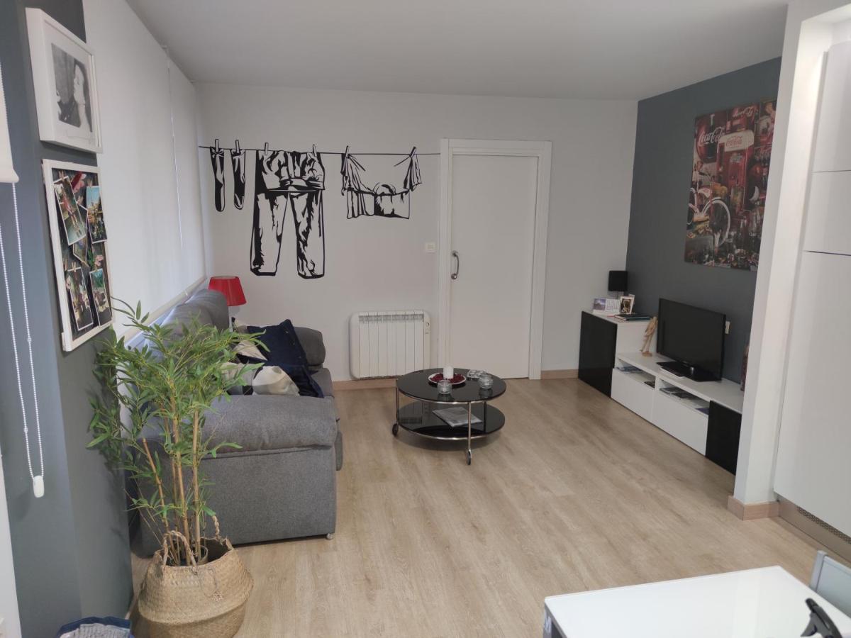 Bonito Loft En Ermua. Comodo Y Funcional. Buitenkant foto